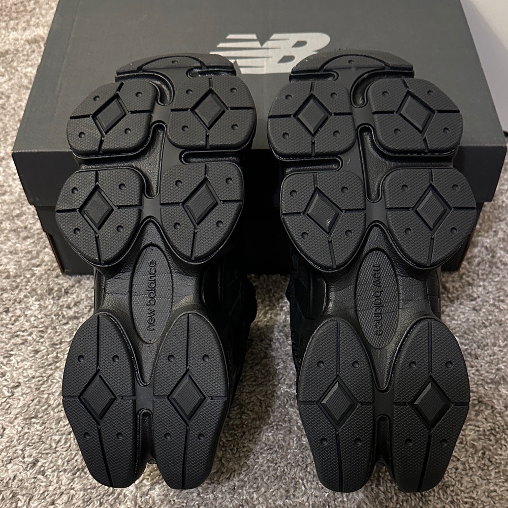 New Balance All-Black Athletic Shoes - Picture 2 of 7